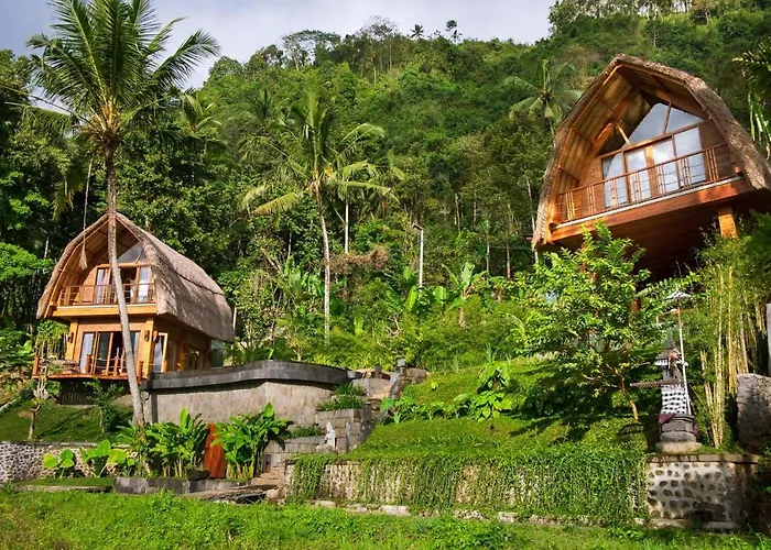 Like Living In A Romantic Balinese Painting
